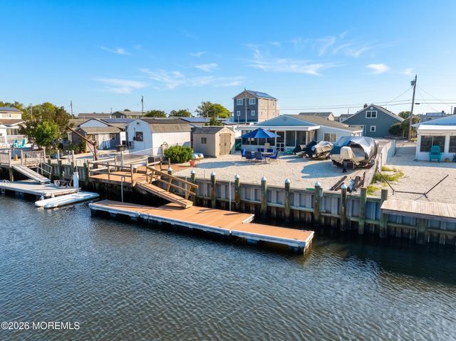 14 S Los Angeles Drive, Little Egg Harbor, NJ 08087