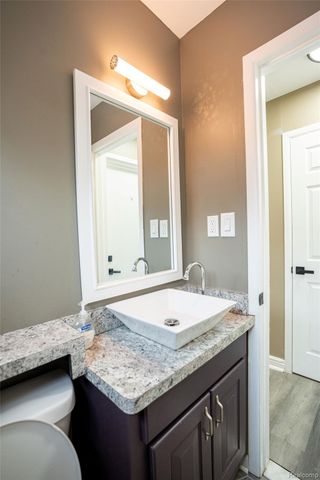 32514 Gainsborough Drive, Warren, MI 48088