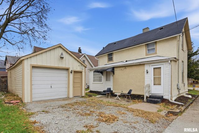 903 17TH Street, Rock Island, IL 61201