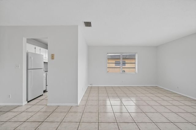 461 Sunshine Drive 1-6, Coconut Creek, FL 33066