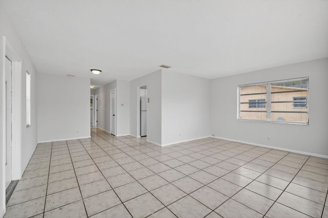 461 Sunshine Drive 1-6, Coconut Creek, FL 33066