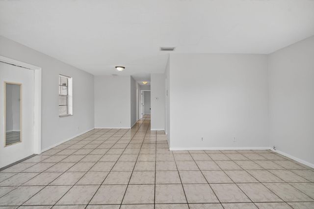 461 Sunshine Drive 1-6, Coconut Creek, FL 33066