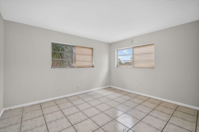 461 Sunshine Drive 1-6, Coconut Creek, FL 33066
