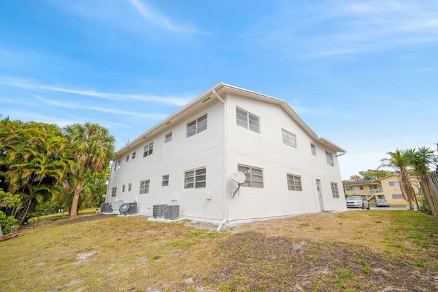 461 Sunshine Drive 1-6, Coconut Creek, FL 33066