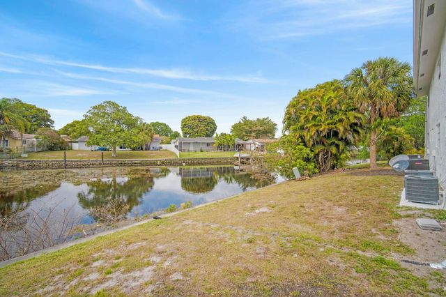 461 Sunshine Drive 1-6, Coconut Creek, FL 33066