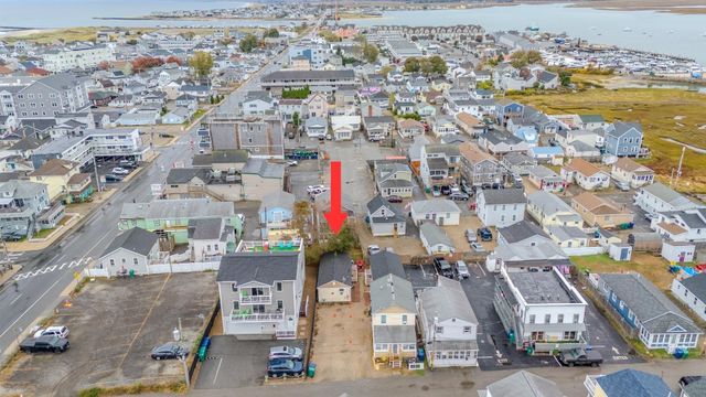 7 Perkins Avenue C, Hampton, NH 03842