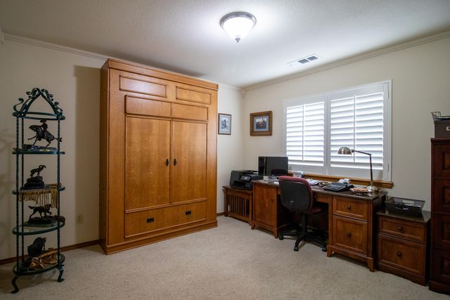 2434 W Kanai Avenue, Porterville, CA 93257