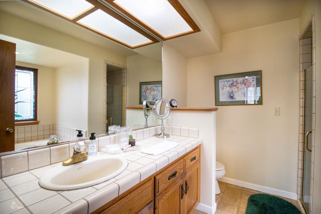 2434 W Kanai Avenue, Porterville, CA 93257