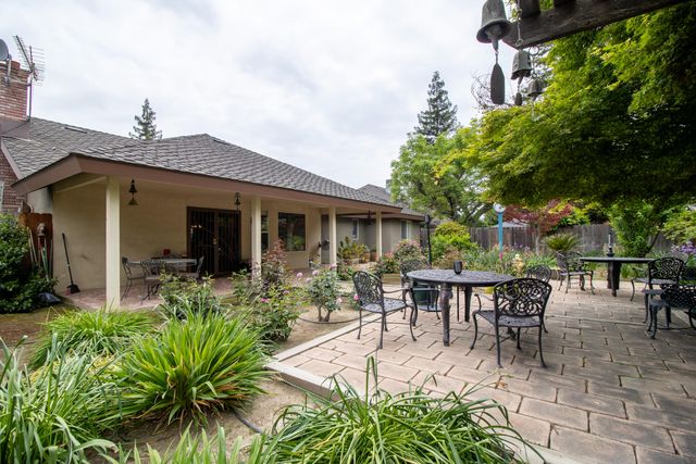 2434 W Kanai Avenue, Porterville, CA 93257