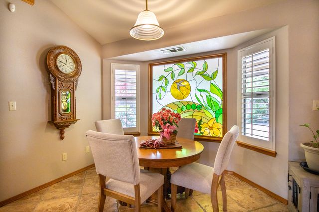 2434 W Kanai Avenue, Porterville, CA 93257