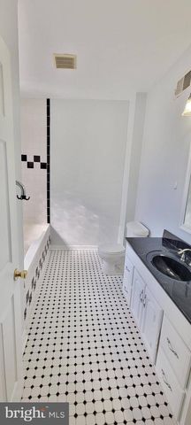 926 S HANOVER ST, Baltimore, MD 21230