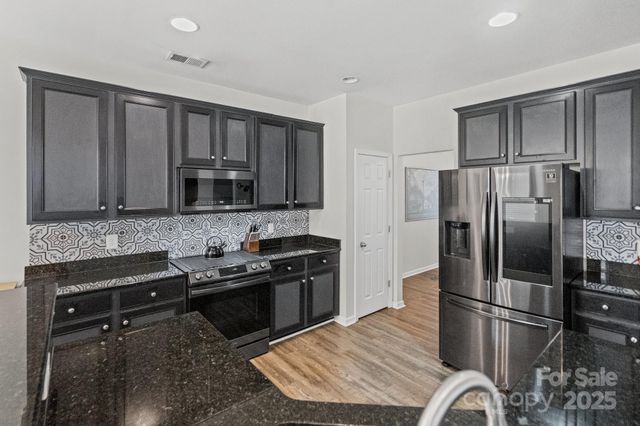 309 Minitree Lane, Charlotte, NC 28214