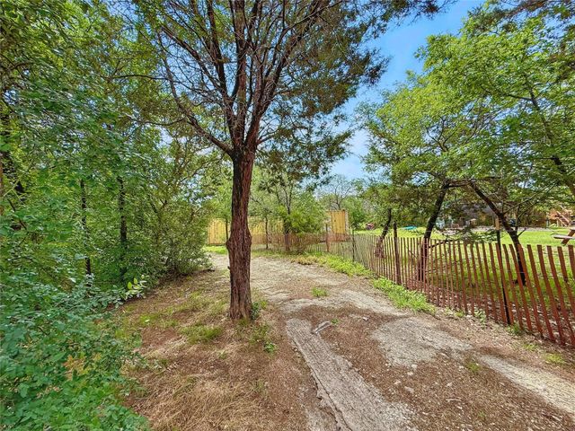 4344 Blue Lake Court, Granbury, TX 76048