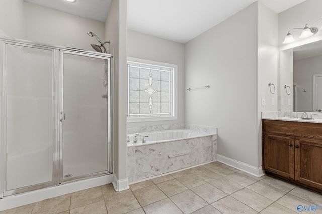 7518 Parktrace Lane SE, Owens Cross Roads, AL 35763