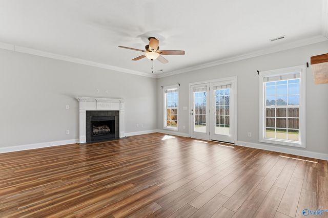 7518 Parktrace Lane SE, Owens Cross Roads, AL 35763