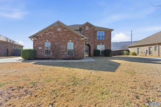 7518 Parktrace Lane SE, Owens Cross Roads, AL 35763