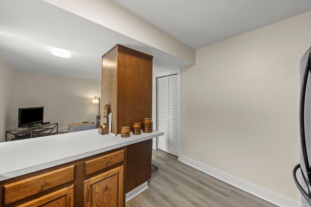 306 Drake Court, Bolingbrook, IL 60490