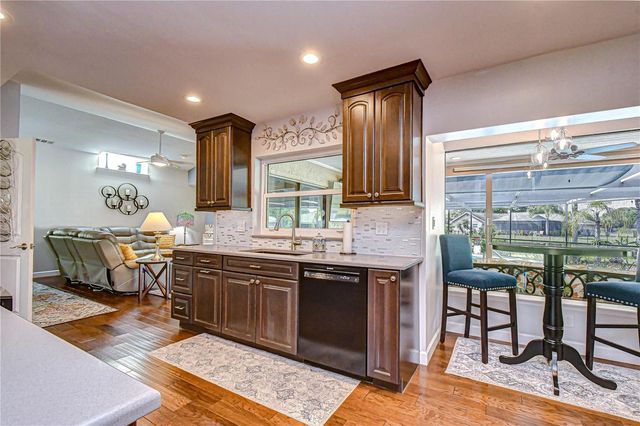 20 FERNBROOK ROAD, Oldsmar, FL 34677