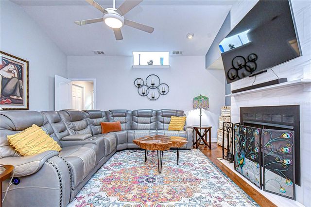 20 FERNBROOK ROAD, Oldsmar, FL 34677