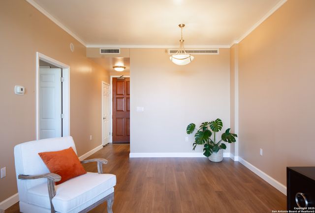 1 Towers Park Ln Apt 804, San Antonio, TX 78209