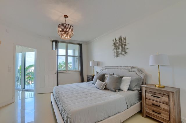 804 E Windward Way 603, Lantana, FL 33462