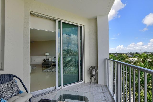 804 E Windward Way 603, Lantana, FL 33462