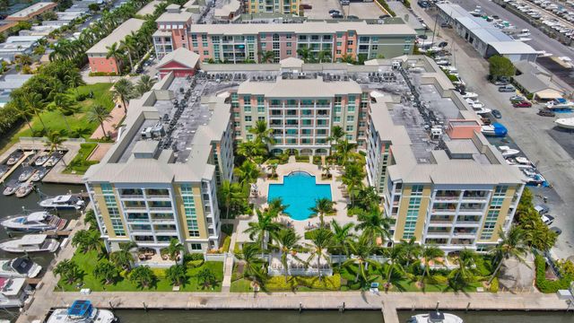 804 E Windward Way 603, Lantana, FL 33462