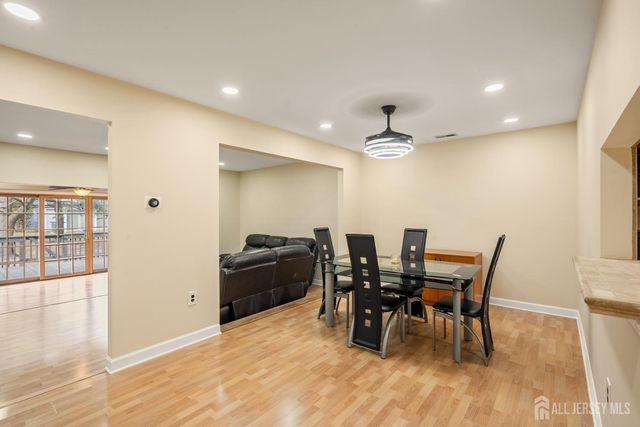 374 Constitution Circle, North Brunswick, NJ 08902