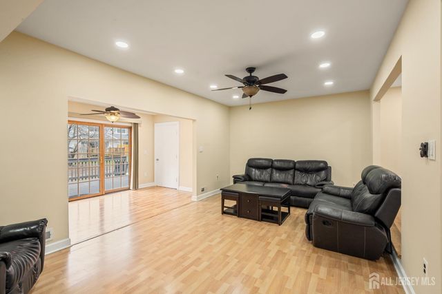 374 Constitution Circle, North Brunswick, NJ 08902