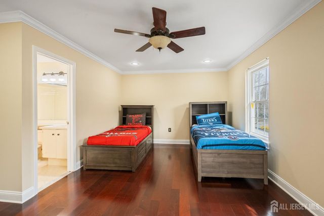 374 Constitution Circle, North Brunswick, NJ 08902