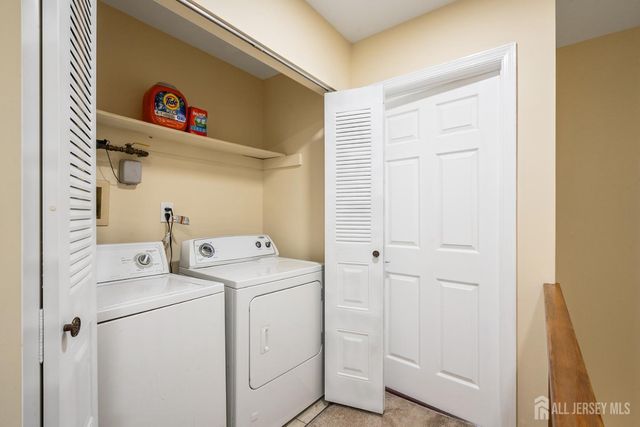 374 Constitution Circle, North Brunswick, NJ 08902