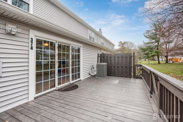 374 Constitution Circle, North Brunswick, NJ 08902