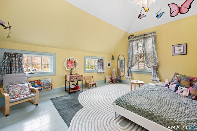 151 Skunk Lane, Wilton, CT 06897