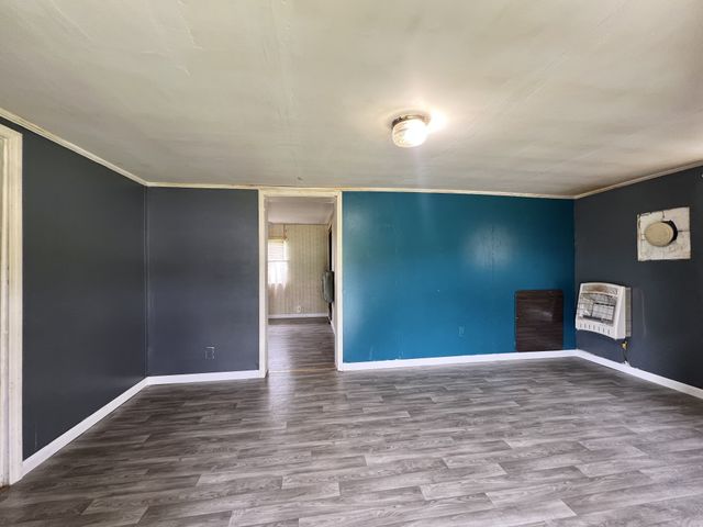 3467 Fall River Rd, Pulaski, TN 38478