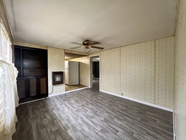 3467 Fall River Rd, Pulaski, TN 38478