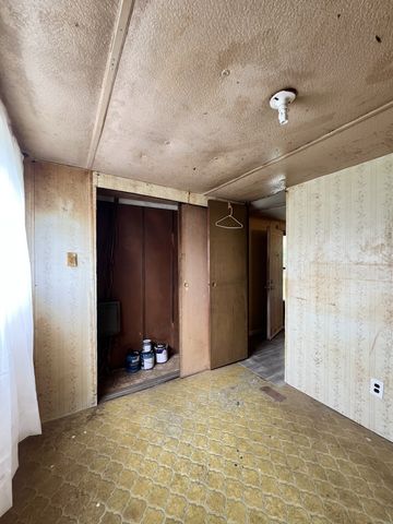 3467 Fall River Rd, Pulaski, TN 38478