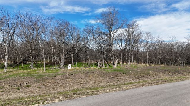 L21 Camp Fleming Court, Corsicana, TX 75110