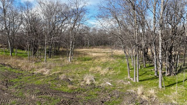 L21 Camp Fleming Court, Corsicana, TX 75110