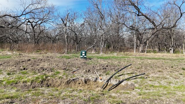 L21 Camp Fleming Court, Corsicana, TX 75110