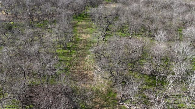 L21 Camp Fleming Court, Corsicana, TX 75110