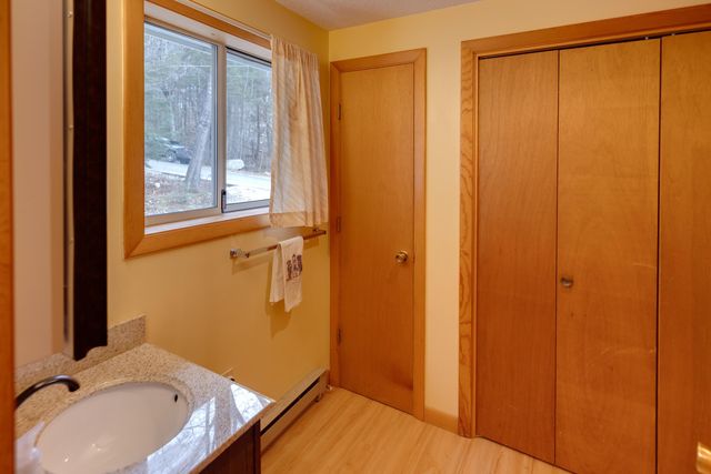 37 Pegwood Hill Road, Campton, NH 03223