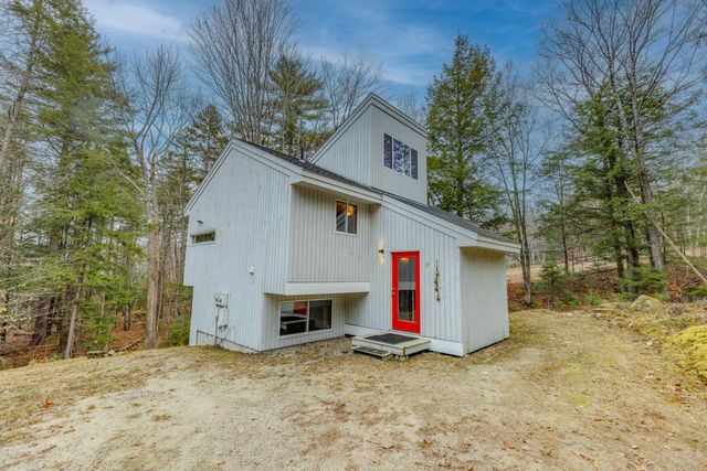 37 Pegwood Hill Road, Campton, NH 03223
