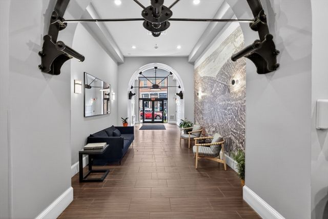 485 Harrison Ave 304B, Boston, MA 02118
