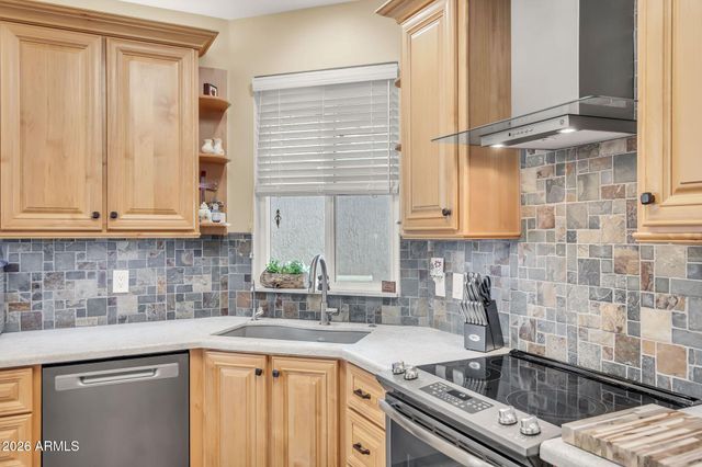 19949 N GREENVIEW Drive, Sun City West, AZ 85375