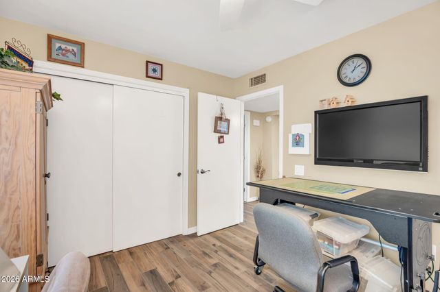 19949 N GREENVIEW Drive, Sun City West, AZ 85375