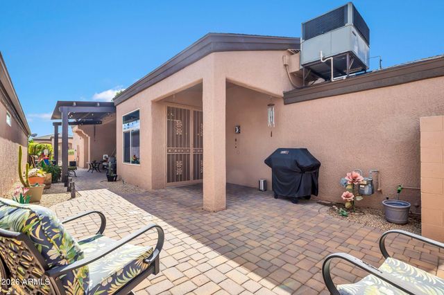 19949 N GREENVIEW Drive, Sun City West, AZ 85375