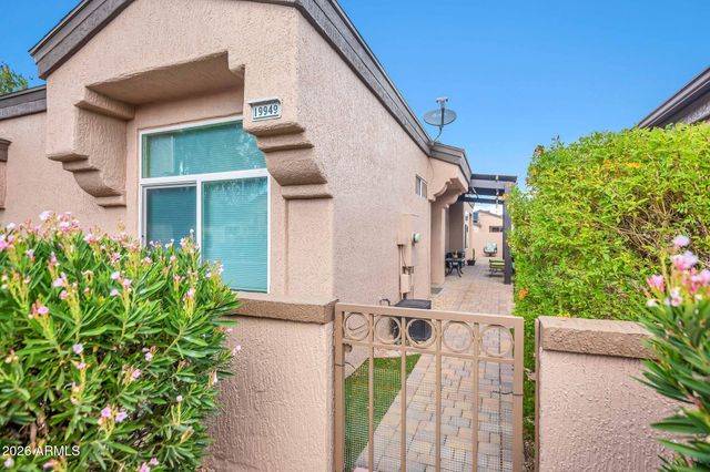19949 N GREENVIEW Drive, Sun City West, AZ 85375
