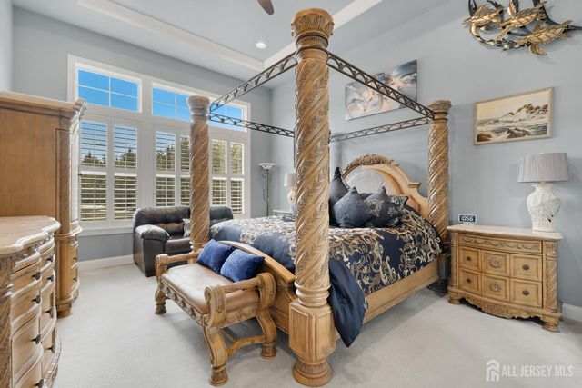 4 Citadel Circle, Monroe, NJ 08831