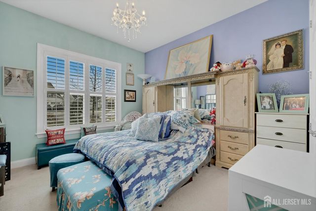 4 Citadel Circle, Monroe, NJ 08831