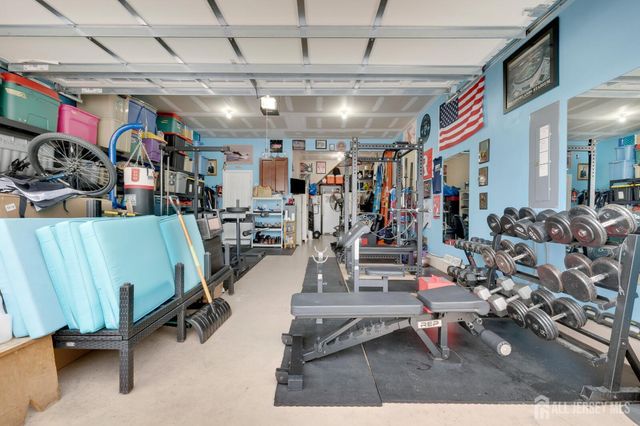 4 Citadel Circle, Monroe, NJ 08831